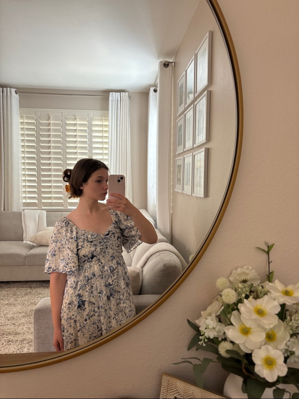 Floral Puff-Sleeve Midi Dress in Ivory and Navy